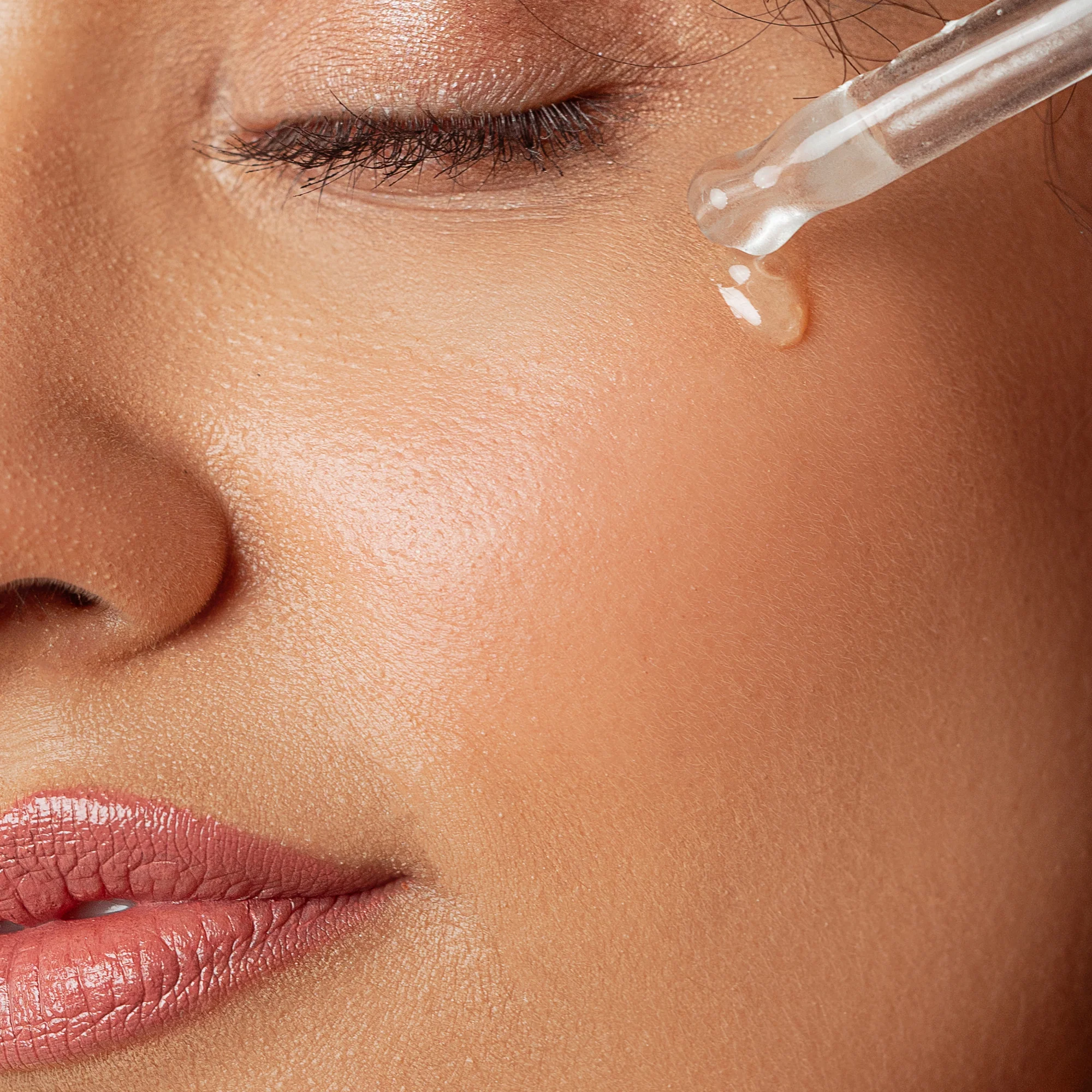 Best Hyaluronic Skin Serum in Pakistan (2)