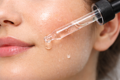 Skinora Natural Glow Serum for Face